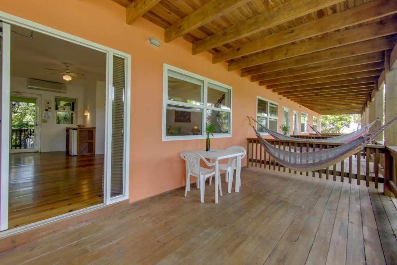 Hotel Posada Las Orquideas,West End Εξωτερικό φωτογραφία